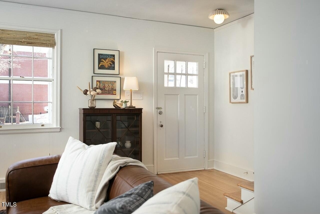 821 N Buchanan Boulevard - Photo 8