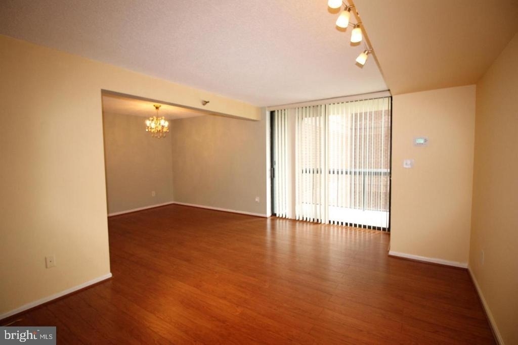 7401 Westlake Terrace - Photo 5