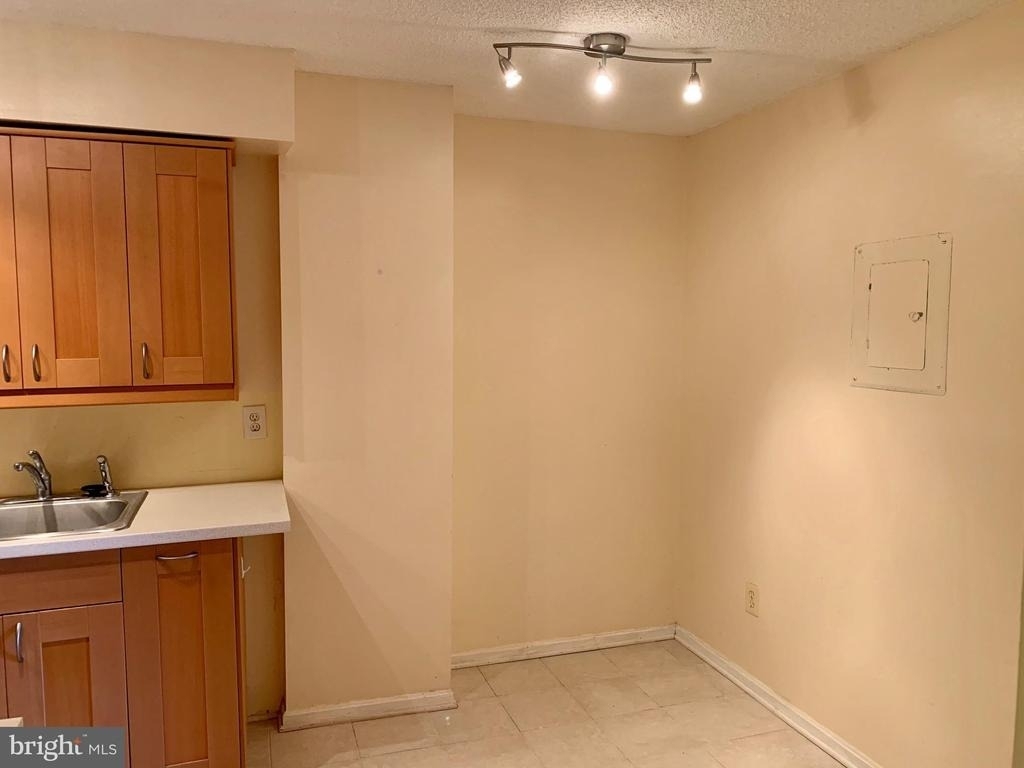 7401 Westlake Terrace - Photo 16