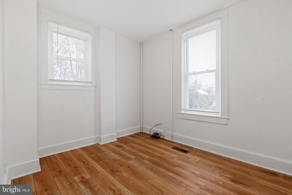 27 E Bel Air Avenue - Photo 9