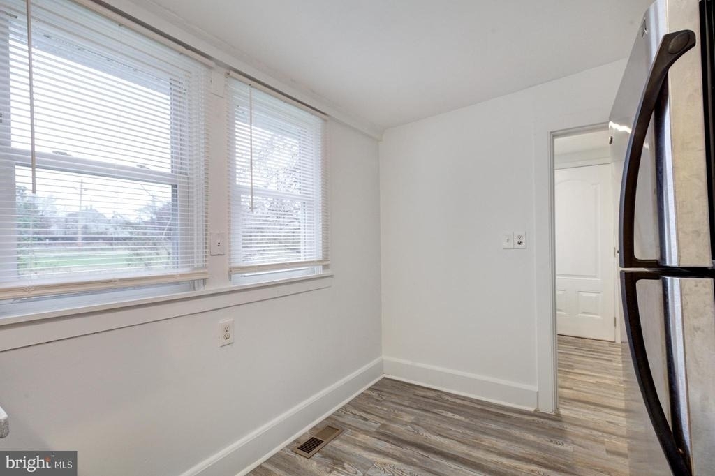 27 E Bel Air Avenue - Photo 16