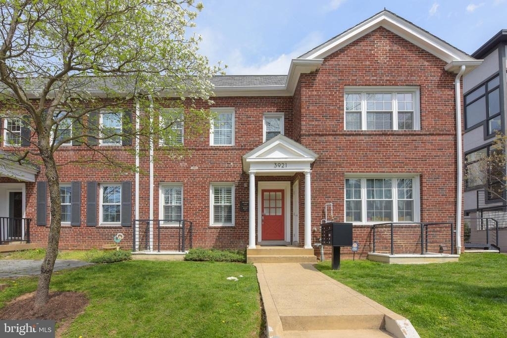 3921 Fulton Street Nw - Photo 0