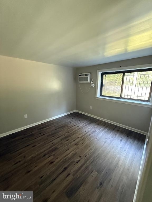 3105 Naylor Road Se - Photo 6