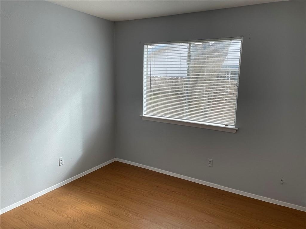105 Meteor Dr - Photo 12