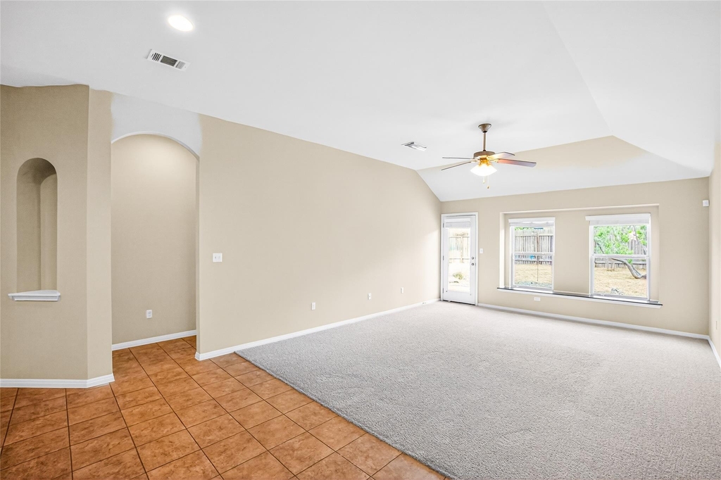 15102 Walcott Dr - Photo 2