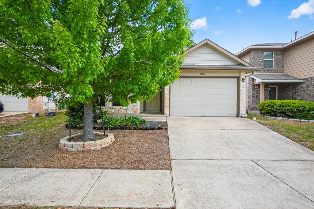 15102 Walcott Dr - Photo 1