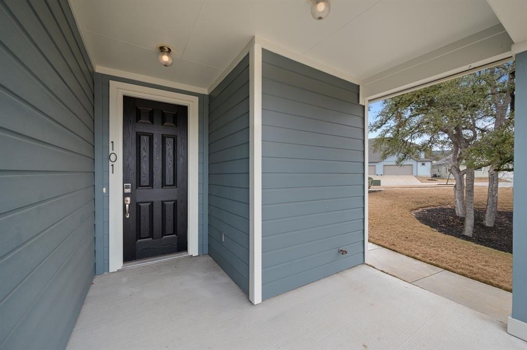305 Bolivar Way - Photo 2