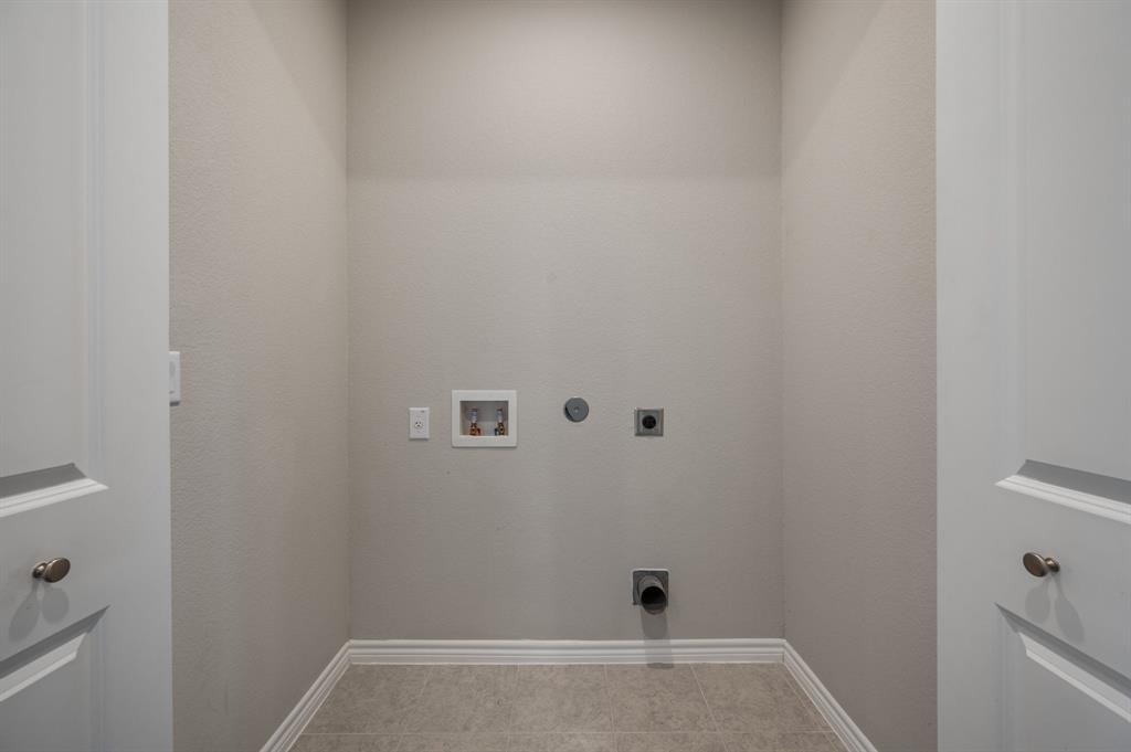 305 Bolivar Way - Photo 15