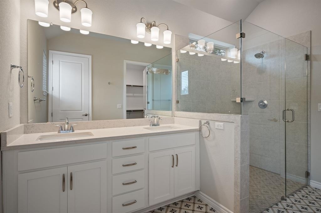 305 Bolivar Way - Photo 20
