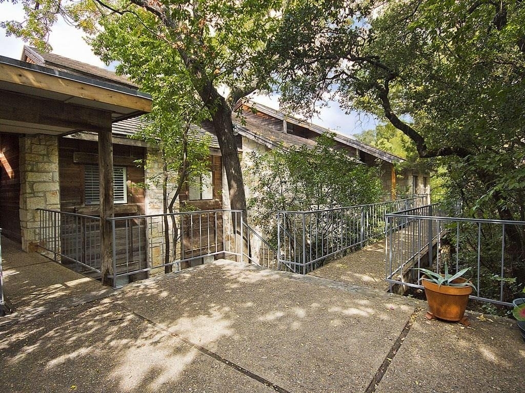 8200 Neely Dr - Photo 17