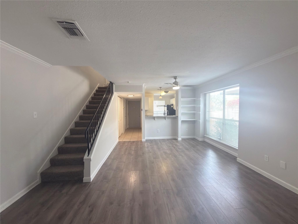 2018 W Rundberg Ln - Photo 15
