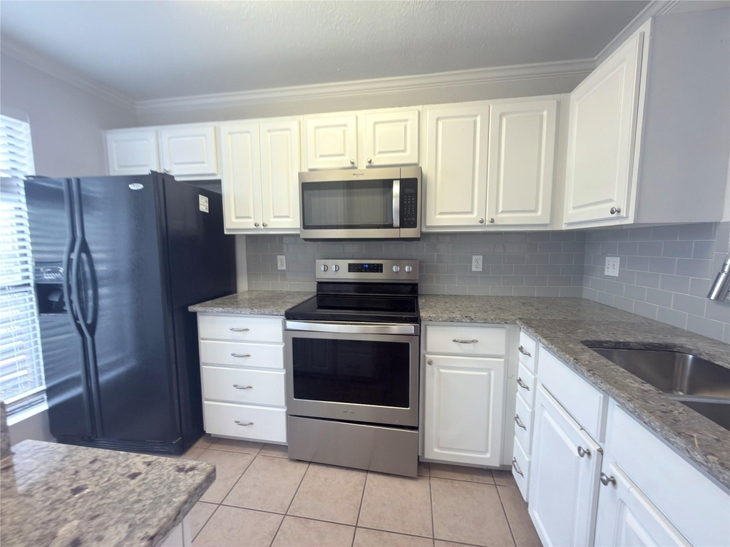 2018 W Rundberg Ln - Photo 12