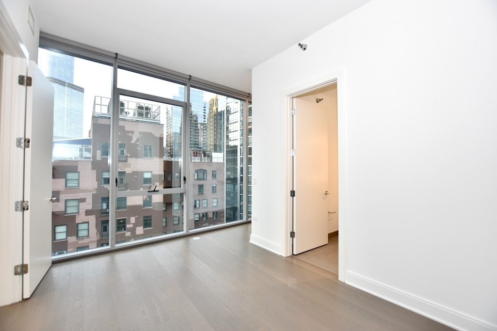 60 E Randolph Street - Photo 21