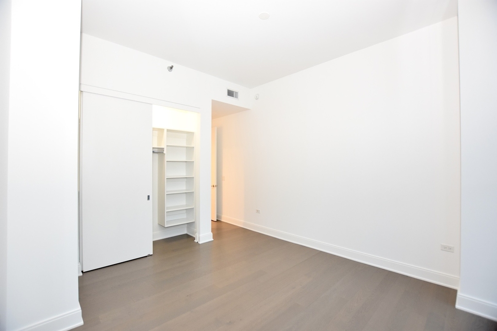 60 E Randolph Street - Photo 27