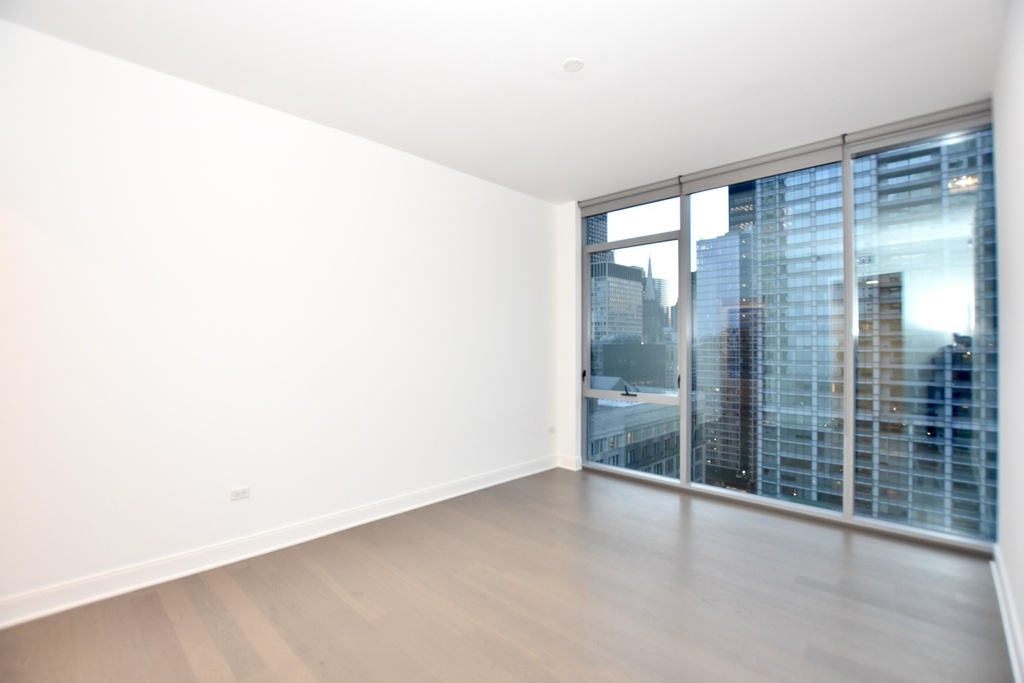 60 E Randolph Street - Photo 28