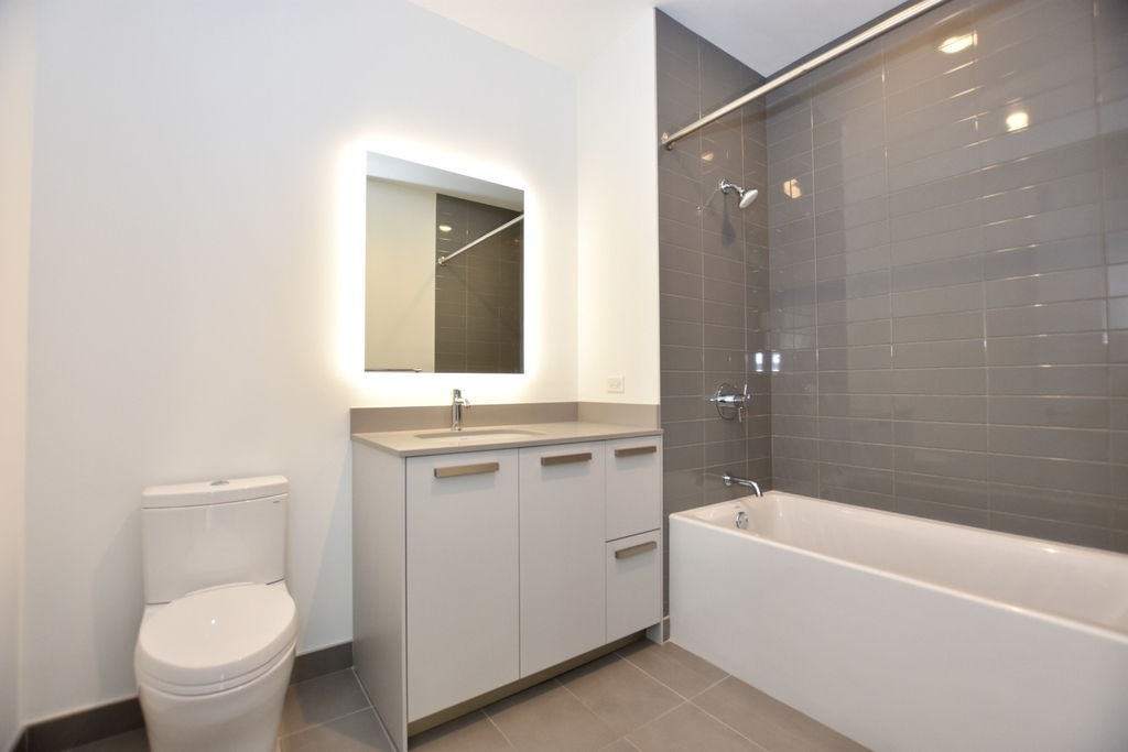 60 E Randolph Street - Photo 19