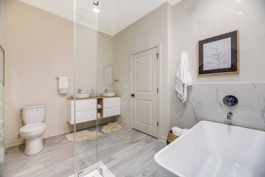 790 E Irving Park Road - Photo 16