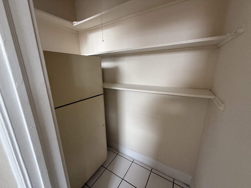 2142 Gunderson Avenue - Photo 5