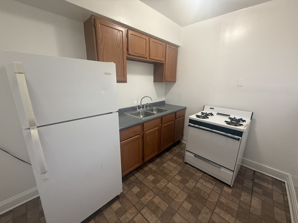 5912 W 26th Street - Photo 5