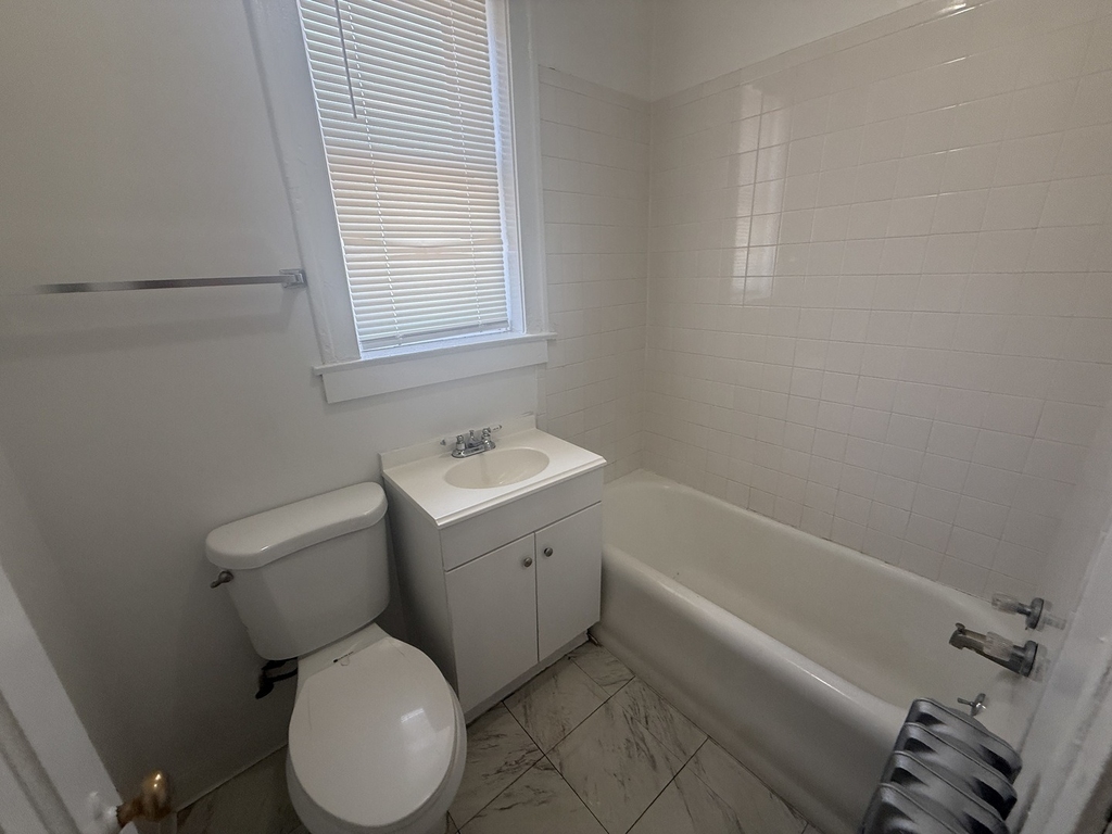 5912 W 26th Street - Photo 8