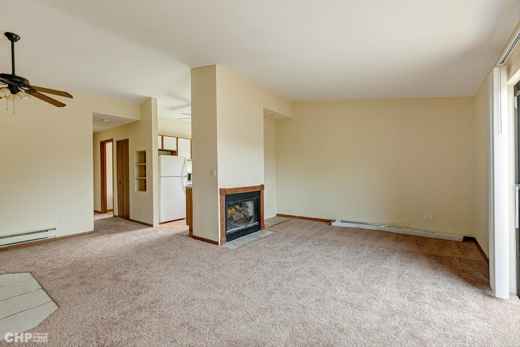 439 Berkshire Drive - Photo 4