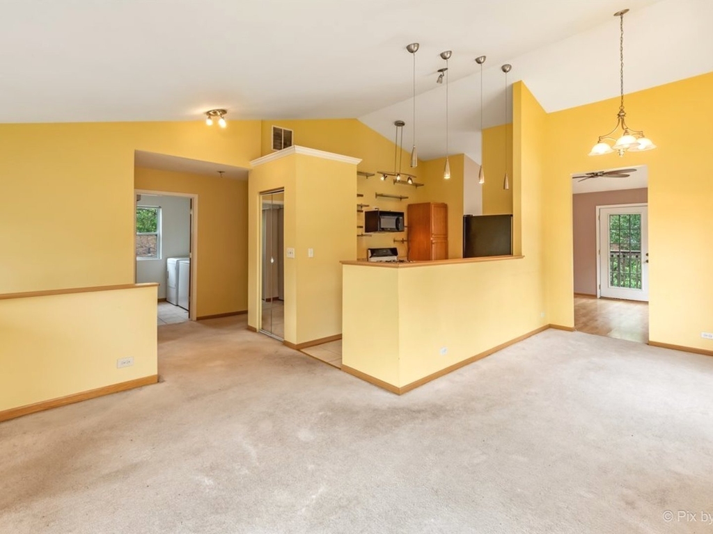 4909 Spencer Avenue - Photo 6