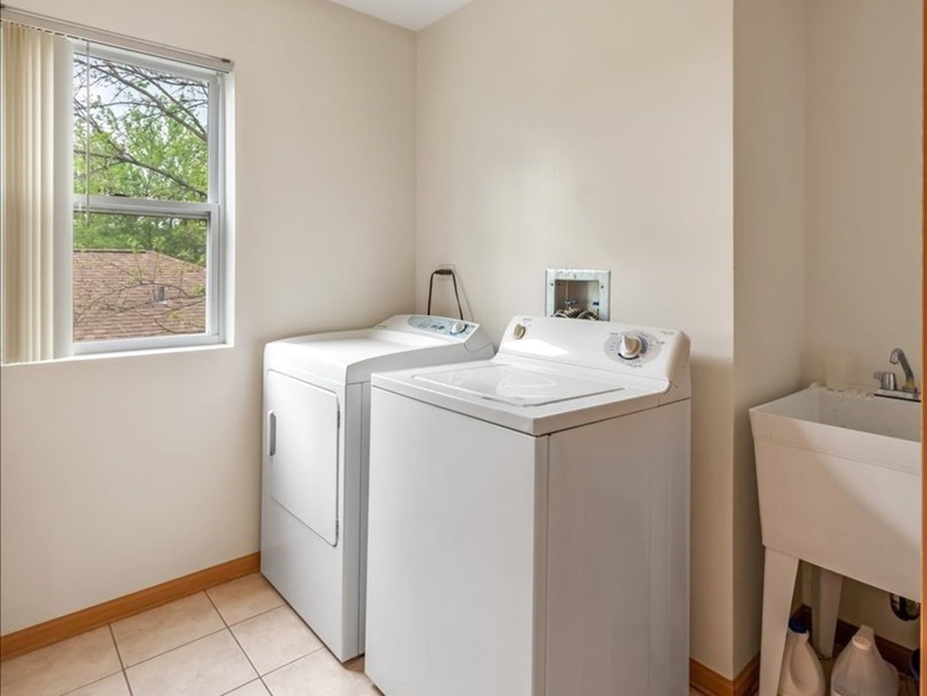 4909 Spencer Avenue - Photo 18