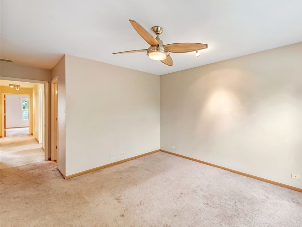 4909 Spencer Avenue - Photo 16