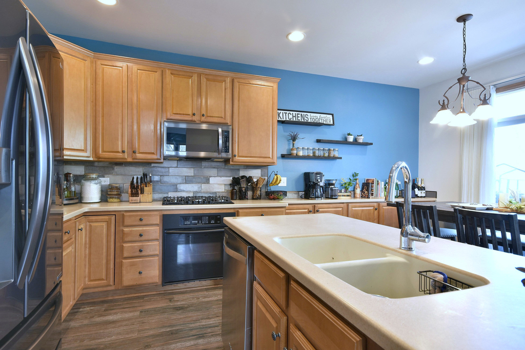 5600 Cloverdale Road - Photo 6