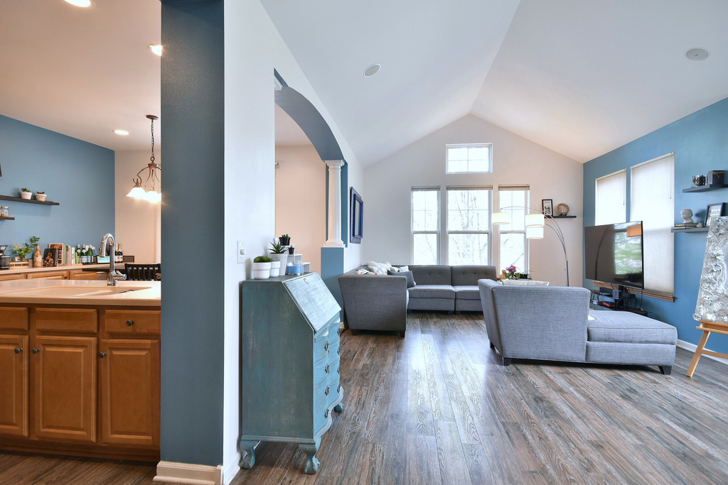 5600 Cloverdale Road - Photo 11