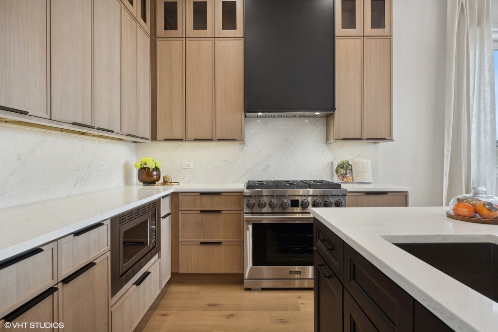 1615 W Irving Park Road - Photo 3
