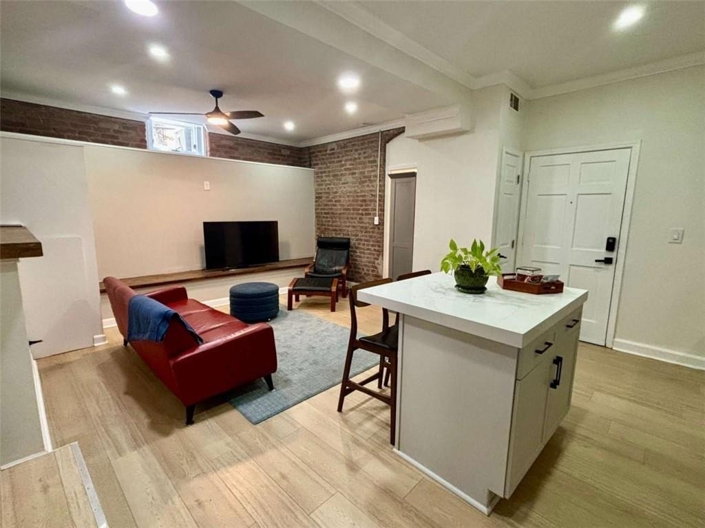 685 Argonne Avenue - Photo 5