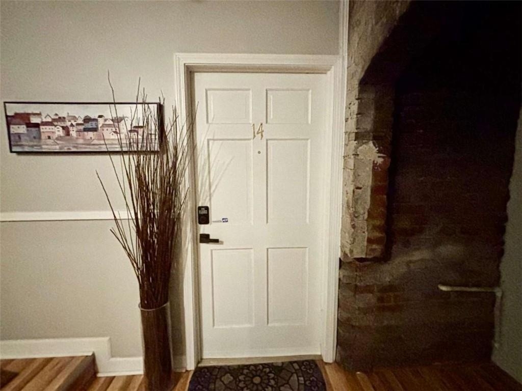 685 Argonne Avenue - Photo 10