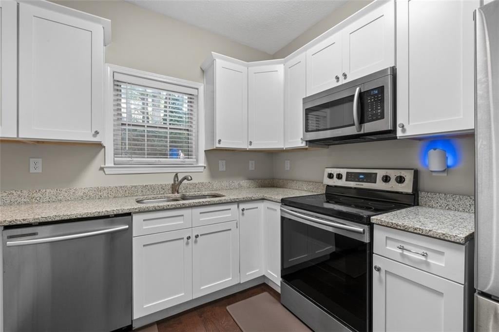 2680 Pine Tree Road Ne - Photo 11