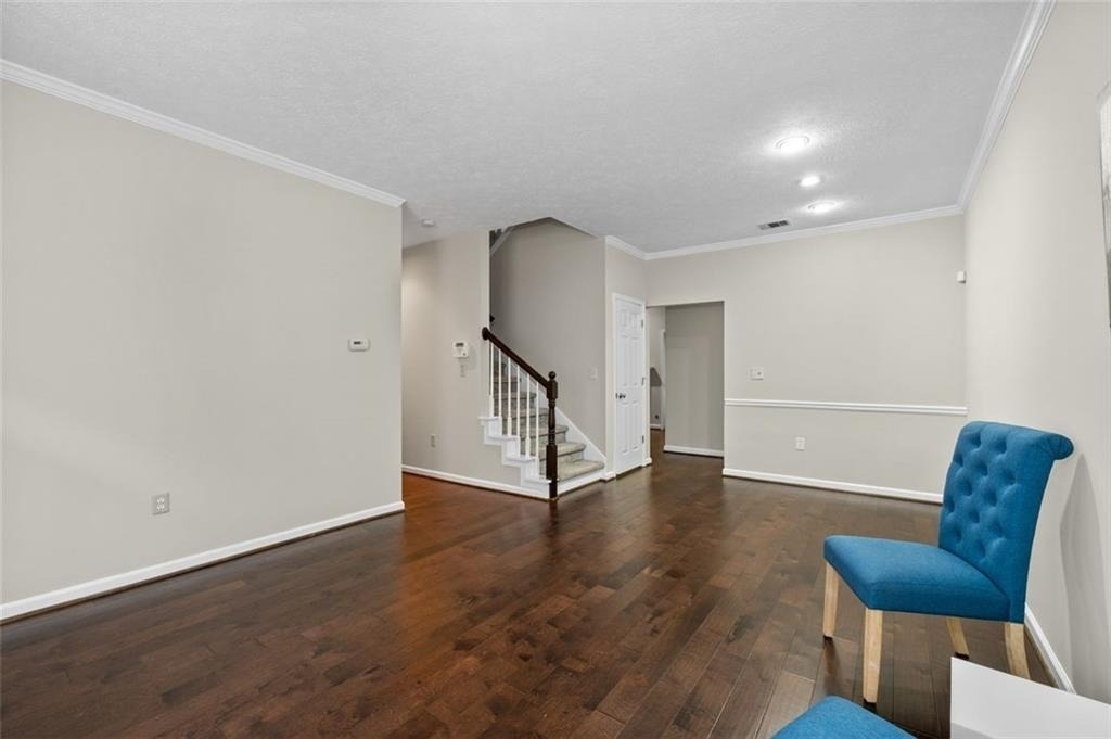 2680 Pine Tree Road Ne - Photo 5