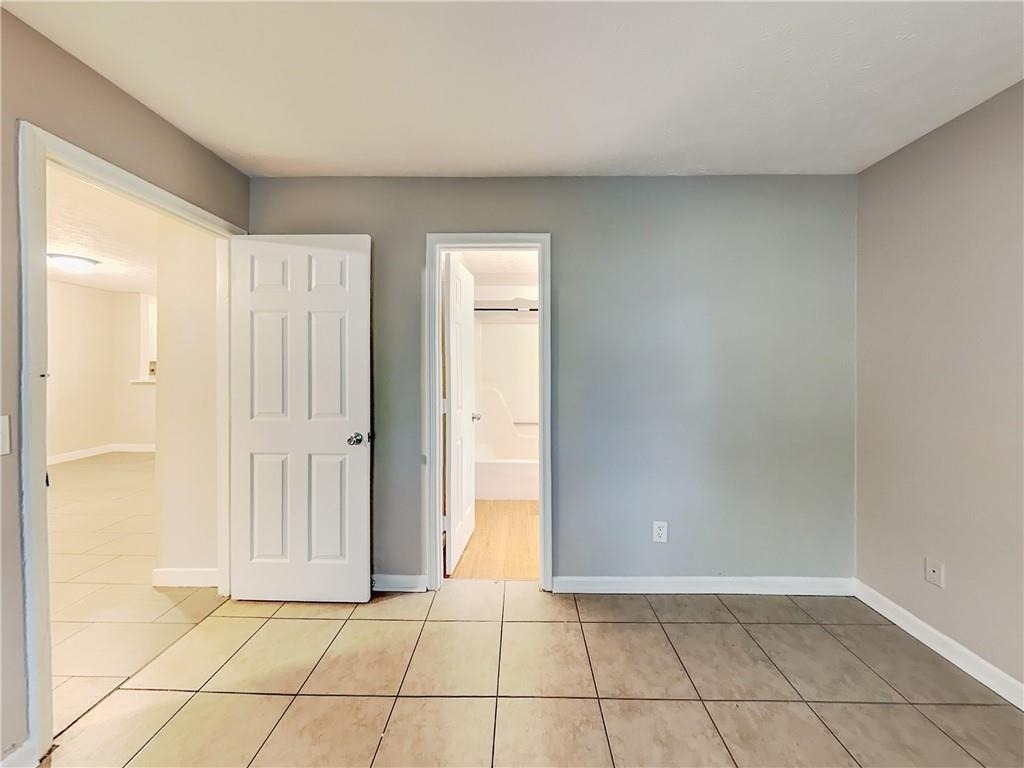 1289 Knoll Court Nw - Photo 6
