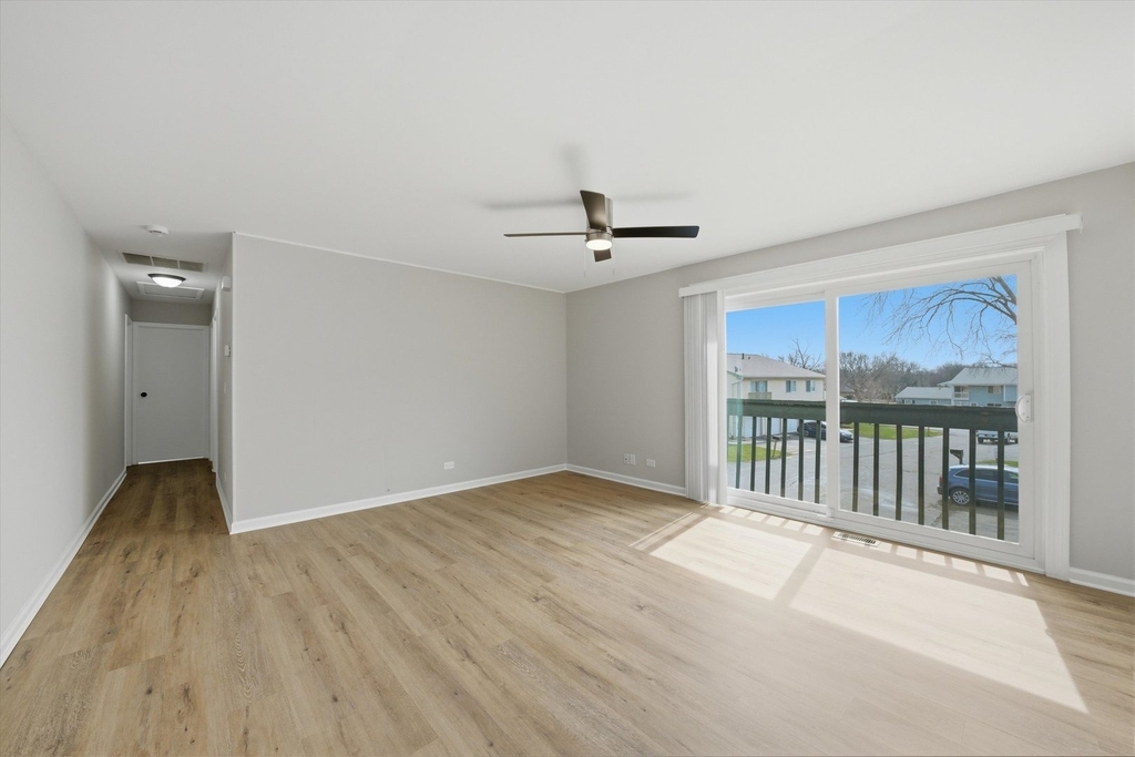 238 Algonquin Court - Photo 6