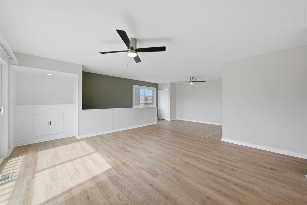 238 Algonquin Court - Photo 3