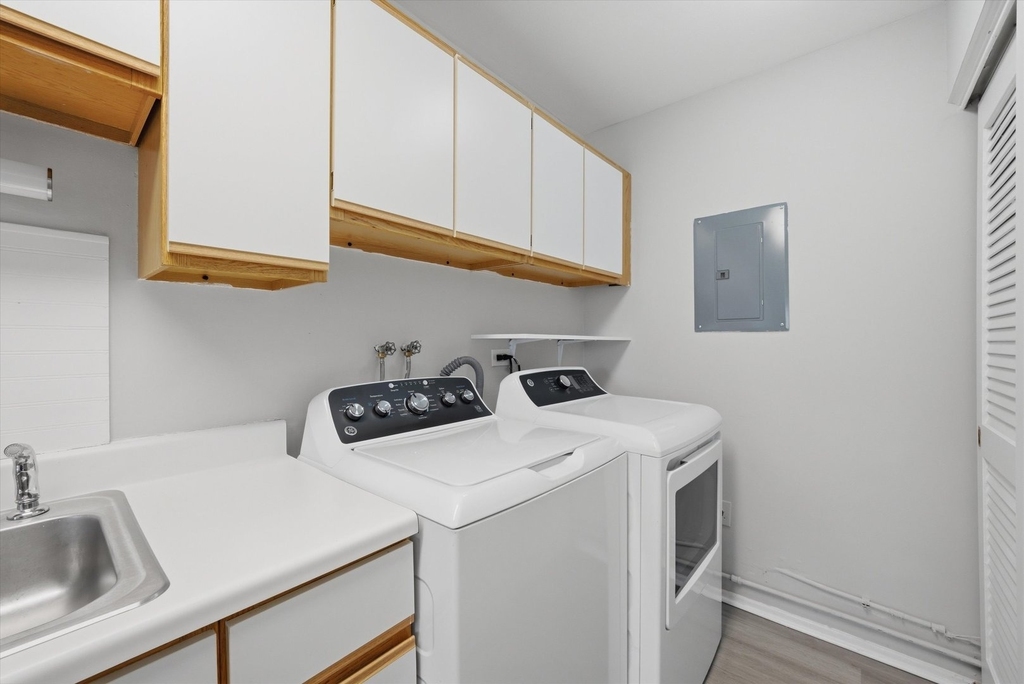 238 Algonquin Court - Photo 14
