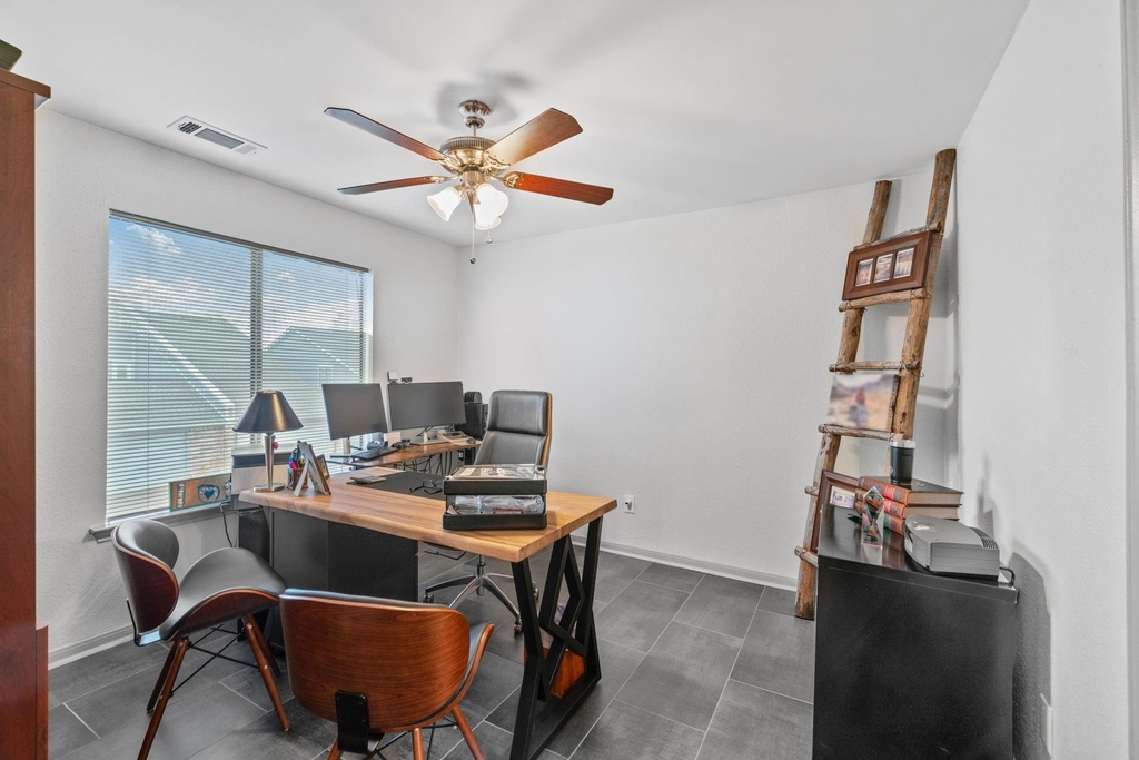 3831 Landmark Drive - Photo 8