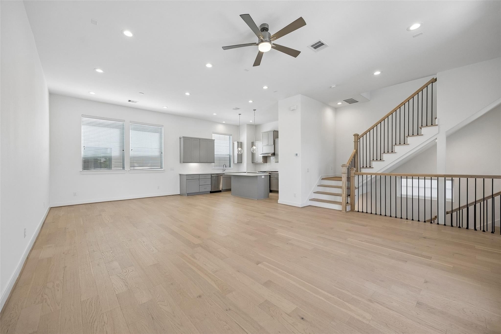 4621 Maxie Street - Photo 1