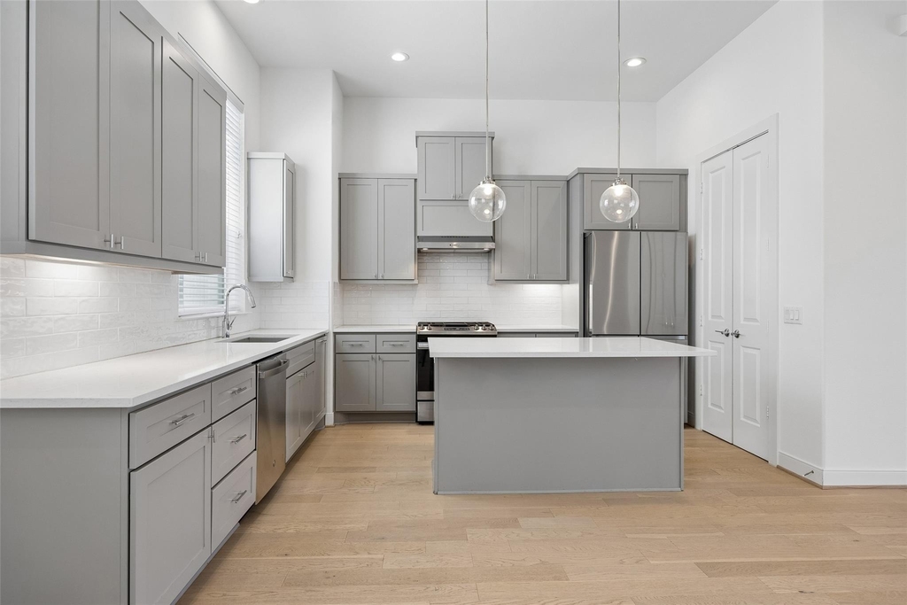 4621 Maxie Street - Photo 4
