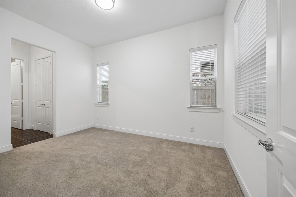 4621 Maxie Street - Photo 17