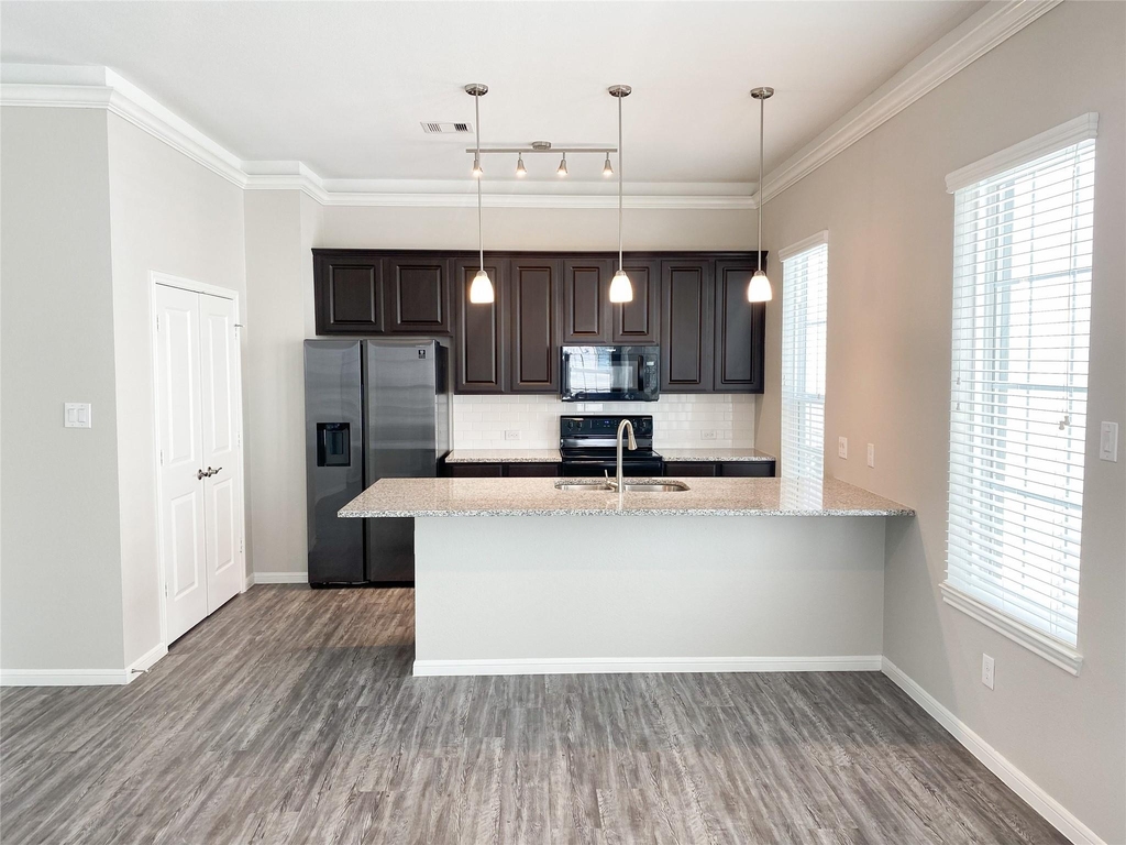 1734 Billfish Boulevard - Photo 2
