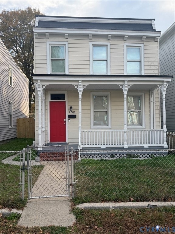 2209 Fairmount Avenue - Photo 0