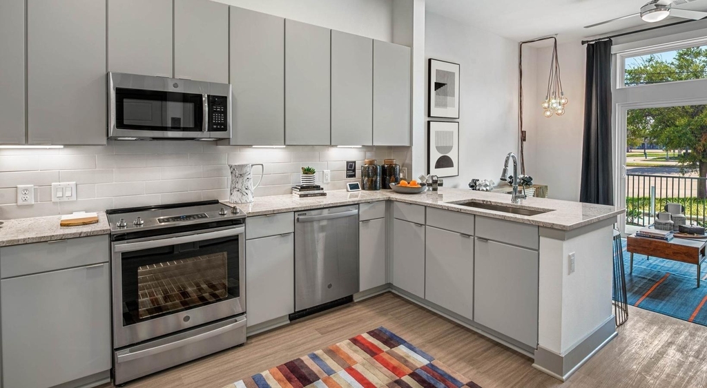 9330 Main Street - Photo 18