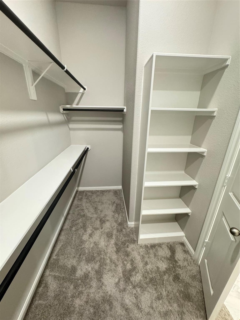 19232 Hazel Firs Court - Photo 9