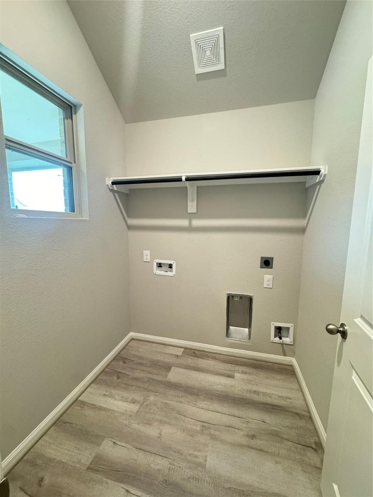 19232 Hazel Firs Court - Photo 2