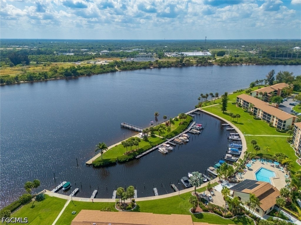 16200 Bay Pointe Boulevard - Photo 26