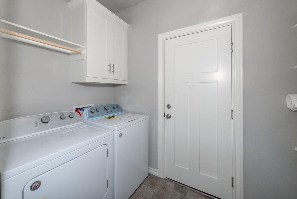 3617 Kenyon Drive - Photo 8